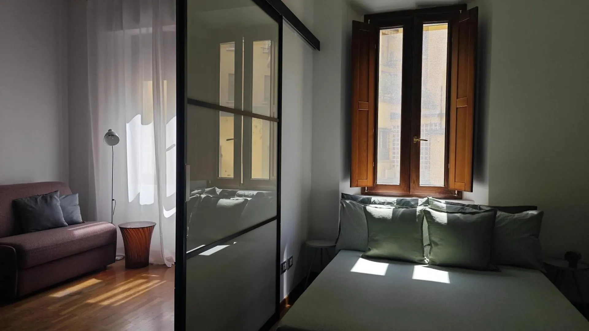 Fluere - Via Riva Reno Apartment Bologna