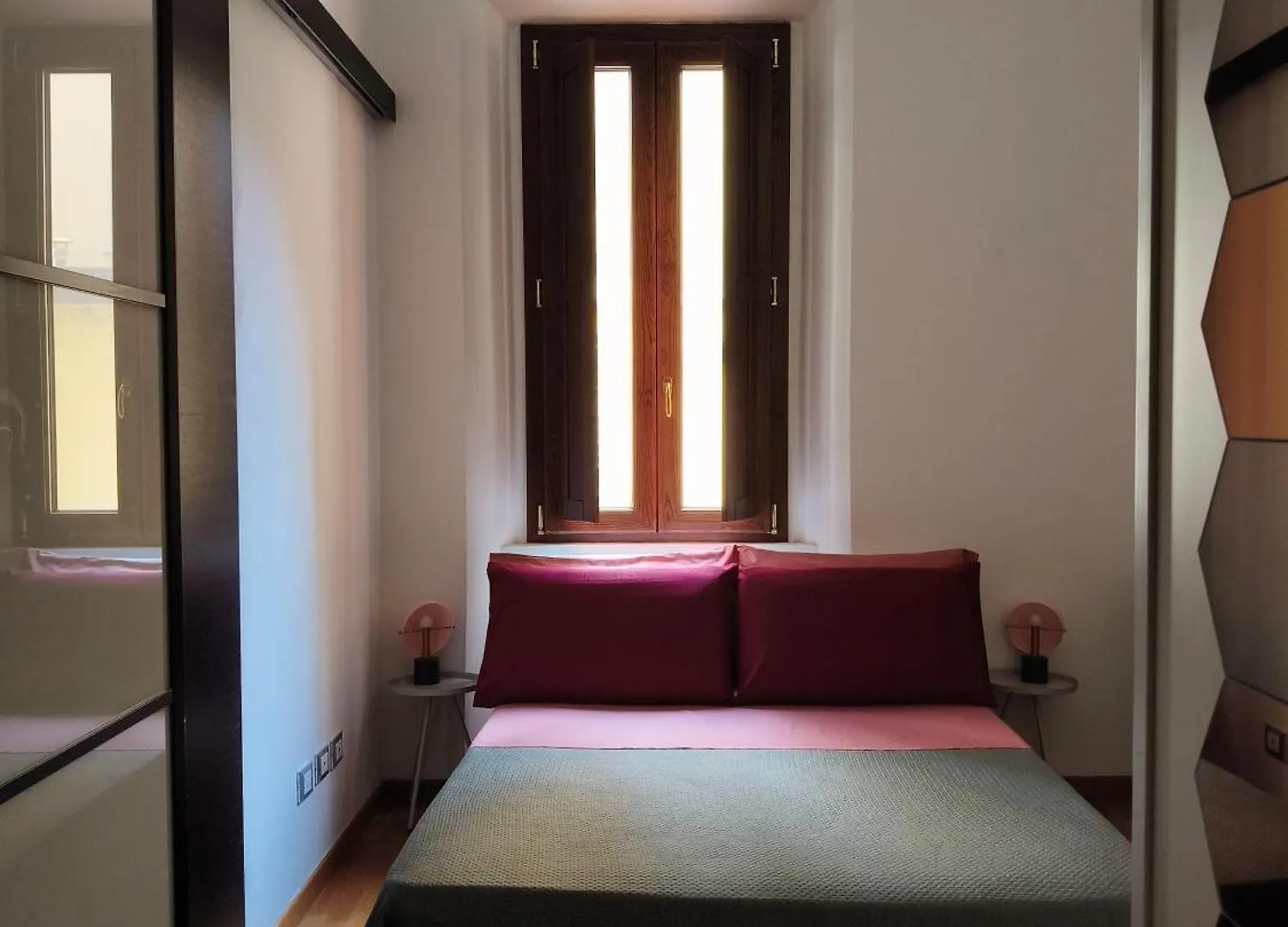 Fluere - Via Riva Reno Apartment Bologna 0*,